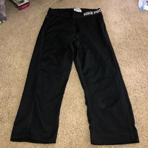 Nike Pro Capri leggings